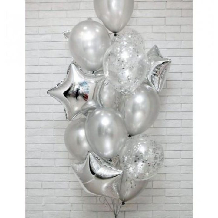 Фонтан шаров "Сильвер мун" в Самаре