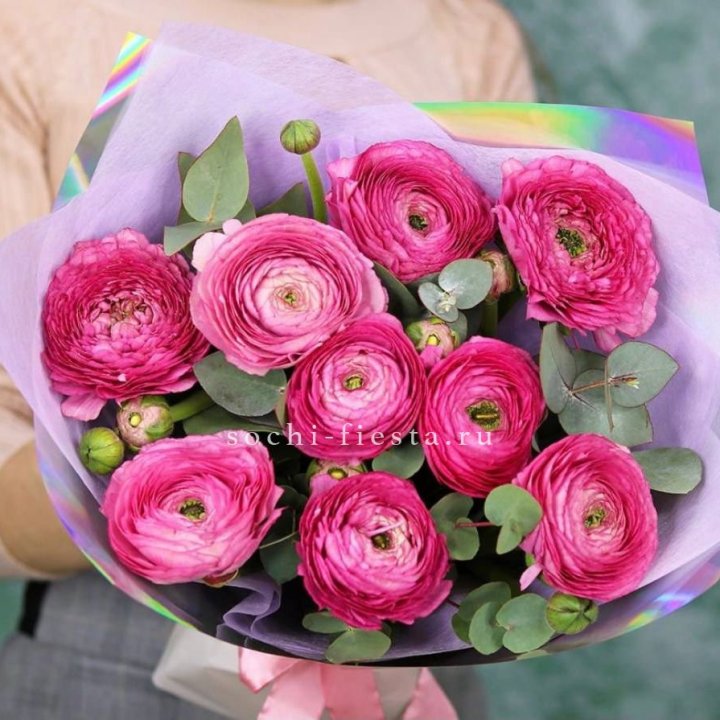 Ранункулюсы с эвкалиптом №2 в Самаре