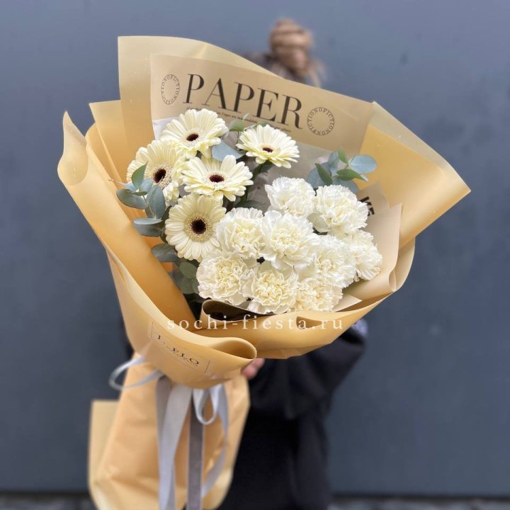  Букет с диантусами и герберами в Самаре