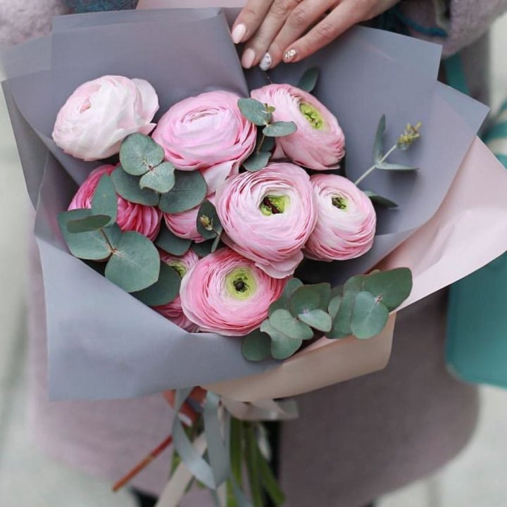 Ранункулюсы с эвкалиптом №1 в Самаре