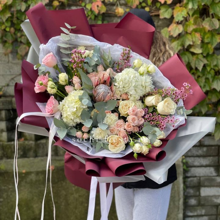 Авторский букет с протеей №1 в Самаре