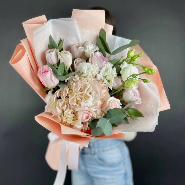 Букет с гортензией "Клодс" в Самаре