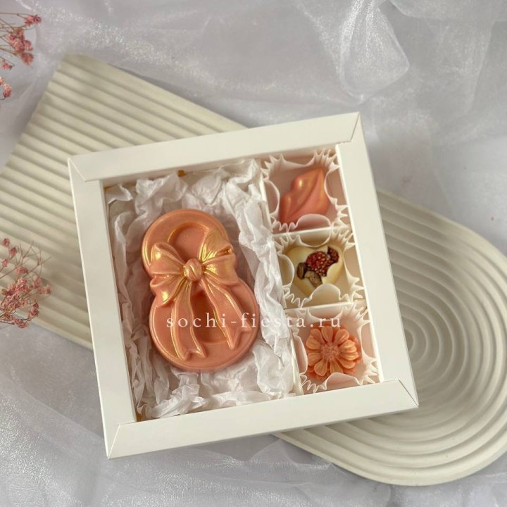 Конфеты из шоколада 8 Марта в Самаре