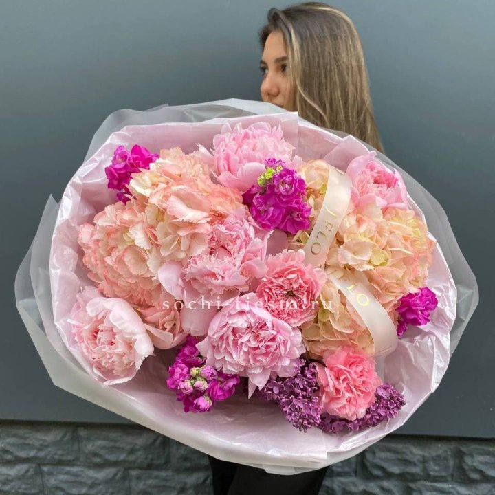  Букет "Фловер пионс" в Самаре