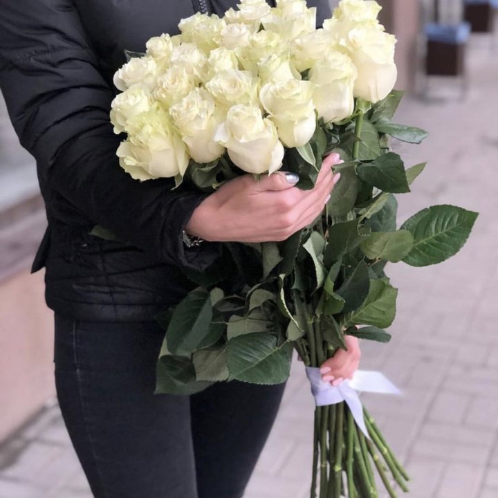 Голландские розы белые в Самаре
