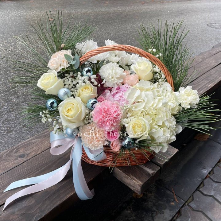 Новогодняя корзина  в Самаре