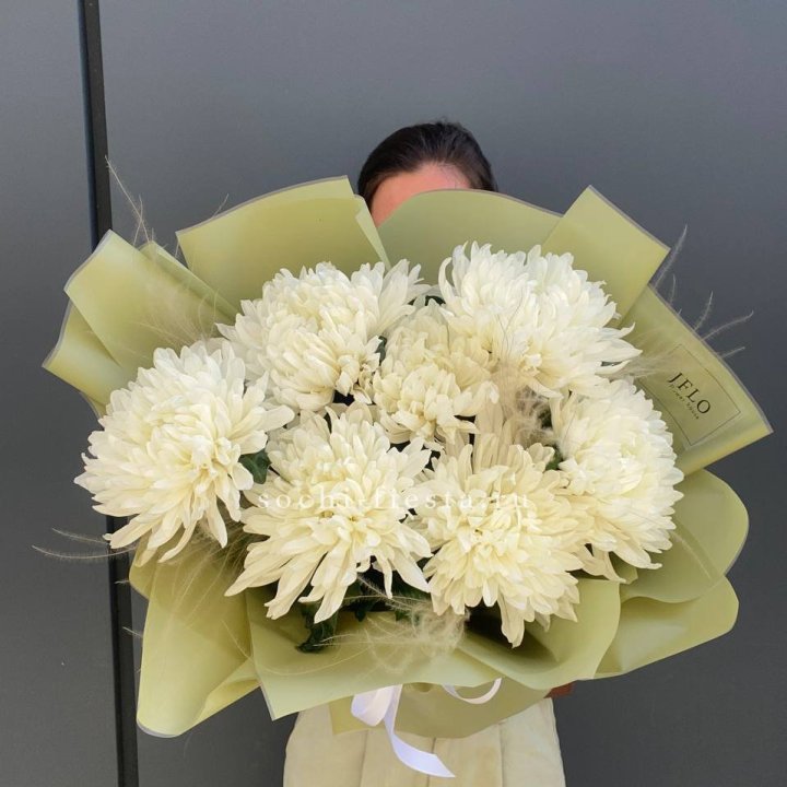 Букет одноголовых хризантем  в Самаре