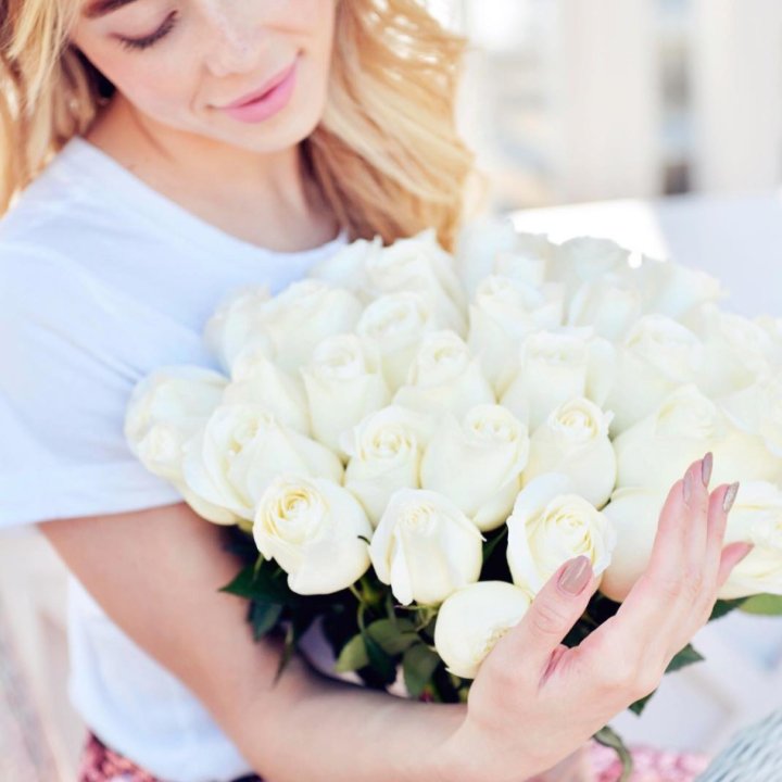 Букет высоких роз "Облака" в Самаре