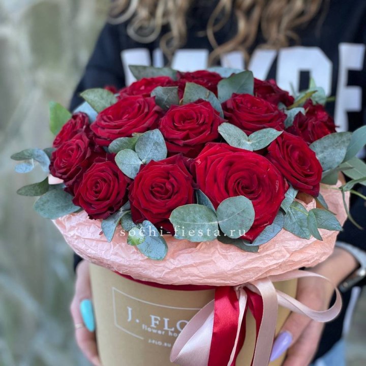 21 Красная роза в боксе №1 в Самаре