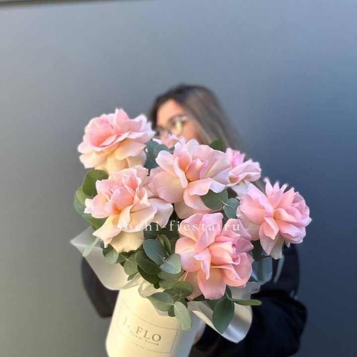 Французские роз в боксе в Самаре