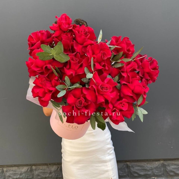 Бокс из 17 французских роз в Самаре