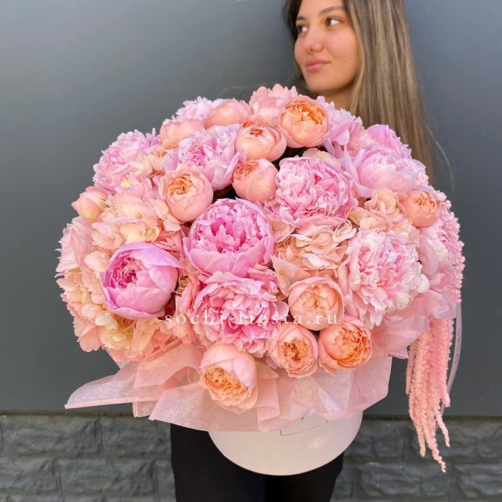 Коробка с пионами "Дабл фловер" в Самаре