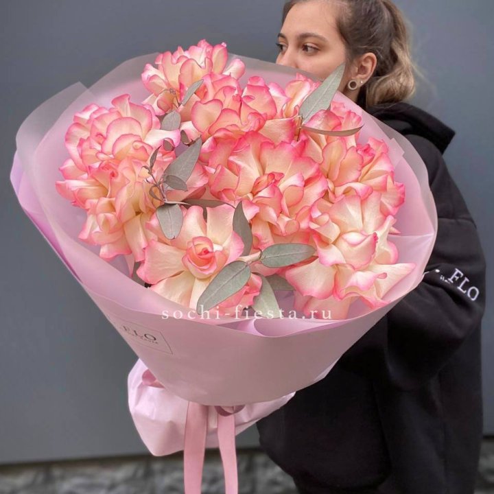 9 французских роз Джумилия в Самаре