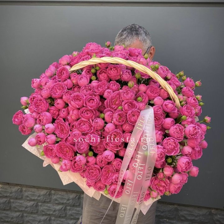 Корзина роз Мисти Баблс 151 в Самаре