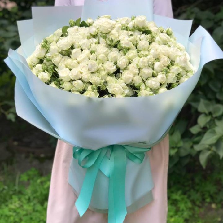 51 белая кустовая роза в Самаре