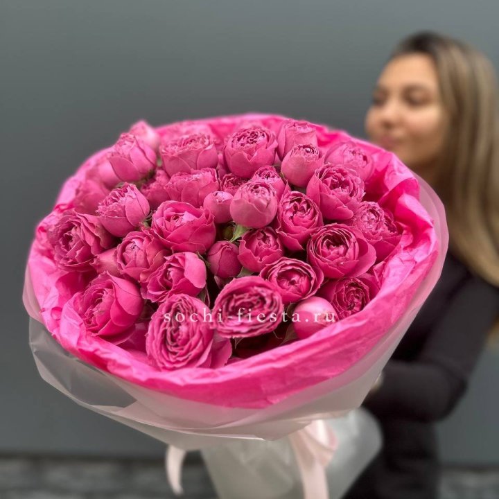 Букет из пионовидных роз  в Самаре