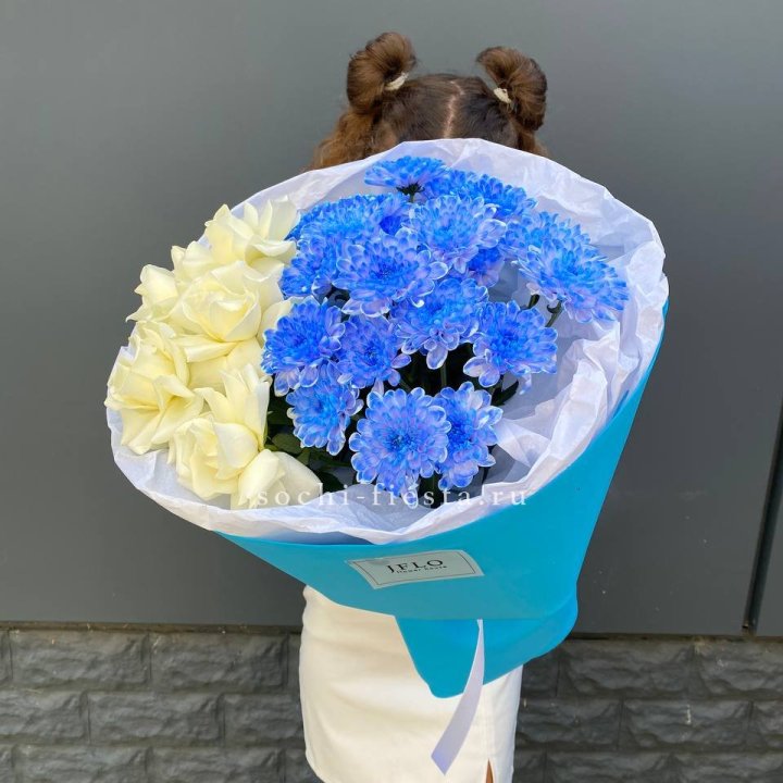 Дуо букет розы и хризантема в Самаре