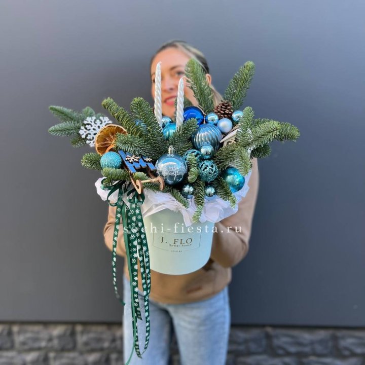 Композиция "Мери крисмас блю" в Самаре