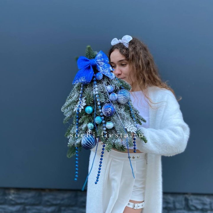 Новогодняя елочка "Блю" в Самаре
