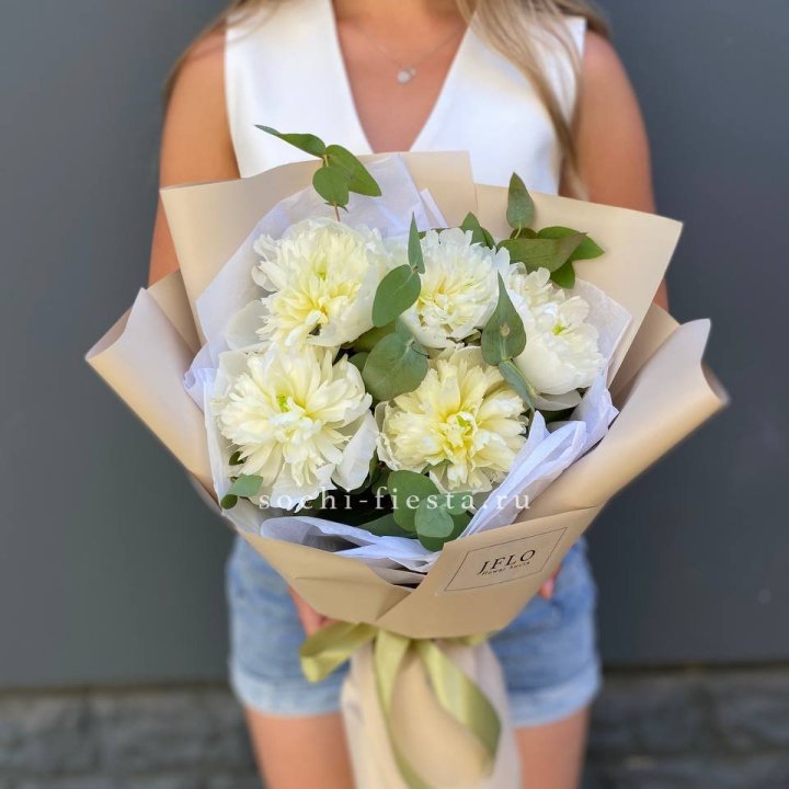 Букет белых пионов в Самаре