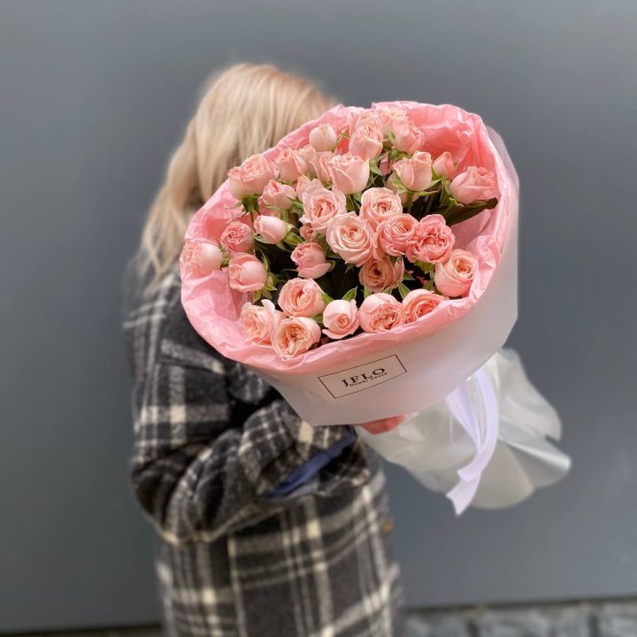 11 роз бомбастик в Самаре