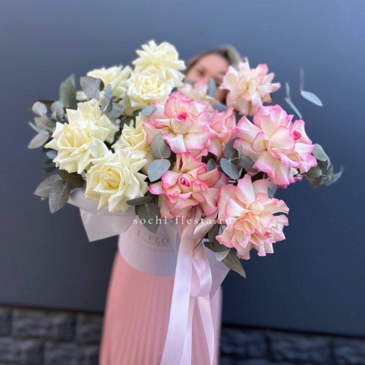 15 Французских роз в боксе в Самаре