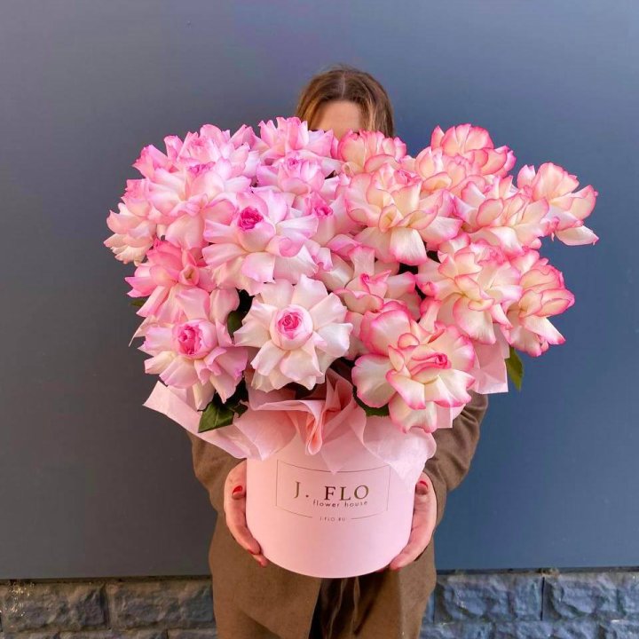 25 Французских роз микс в боксе в Самаре