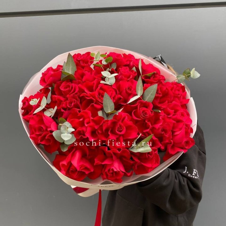 23 Красных французских роз в Самаре