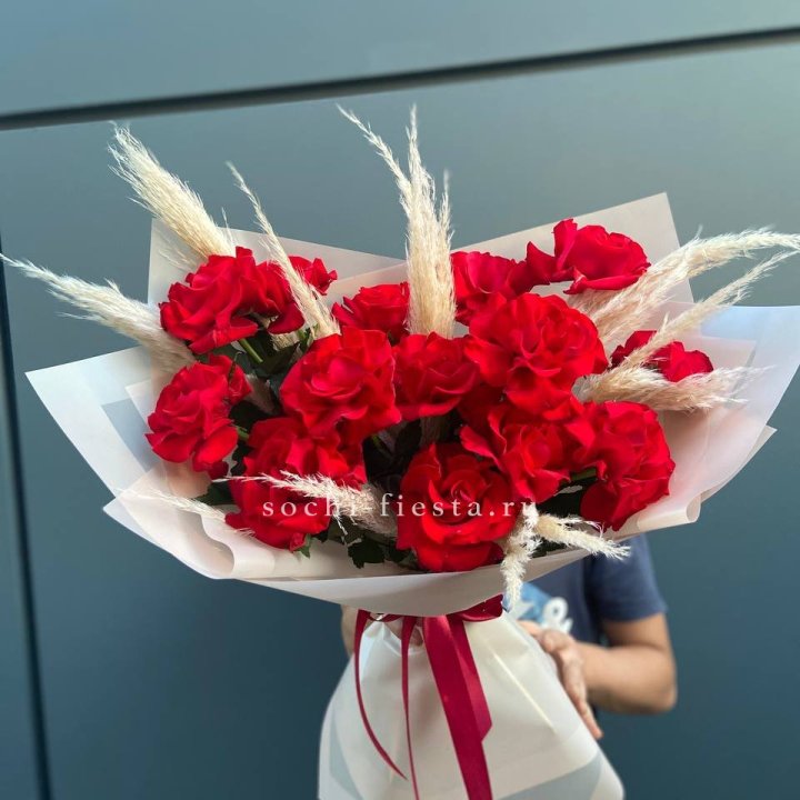 15 Красных французских розы в Самаре