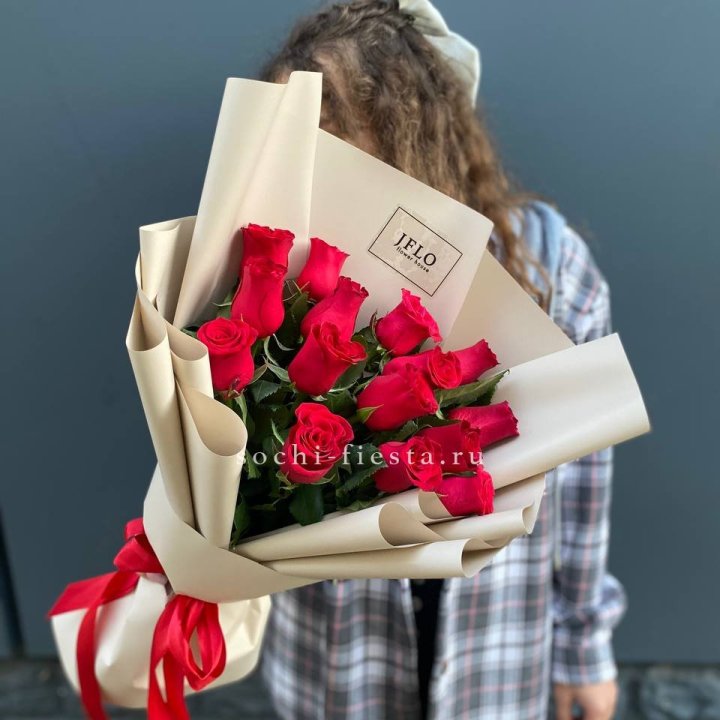 15 красных роз в Самаре