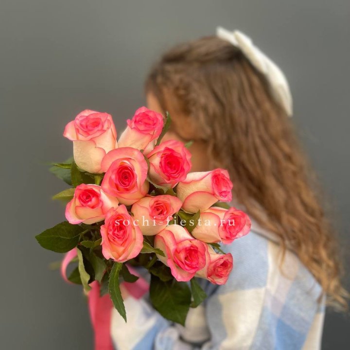 11 роз "Джумилия" в Самаре