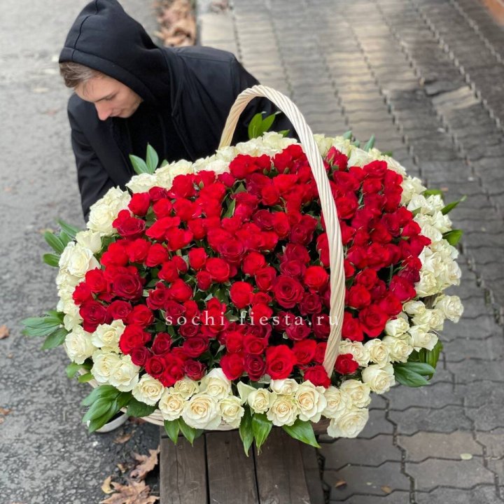 201  роза в корзине   в Самаре