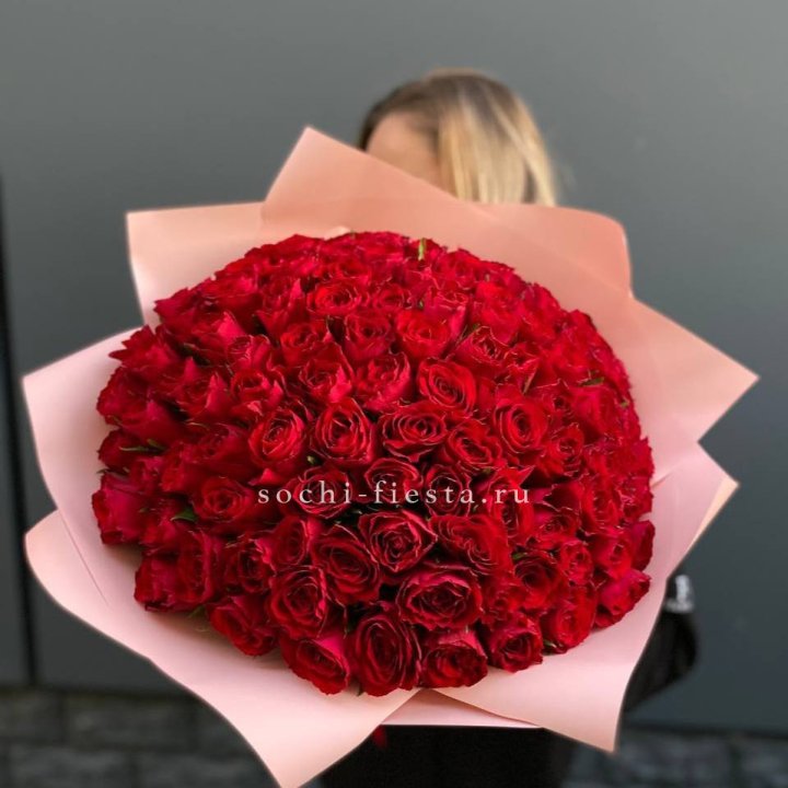 101 роза мадам ред в Самаре