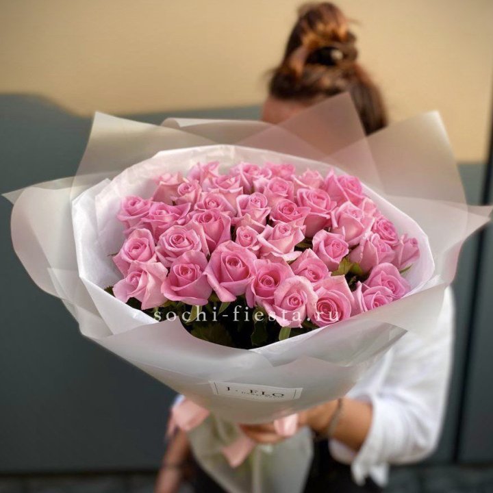 Букет розовых роз  в Самаре