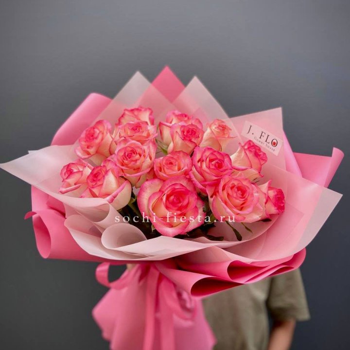 15 роз "Джумилия" в Самаре