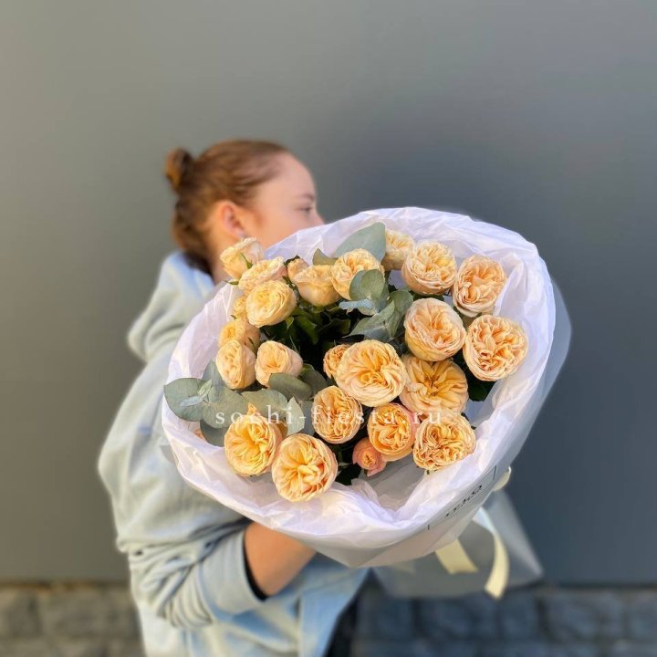 7 пионовидных роз в Самаре