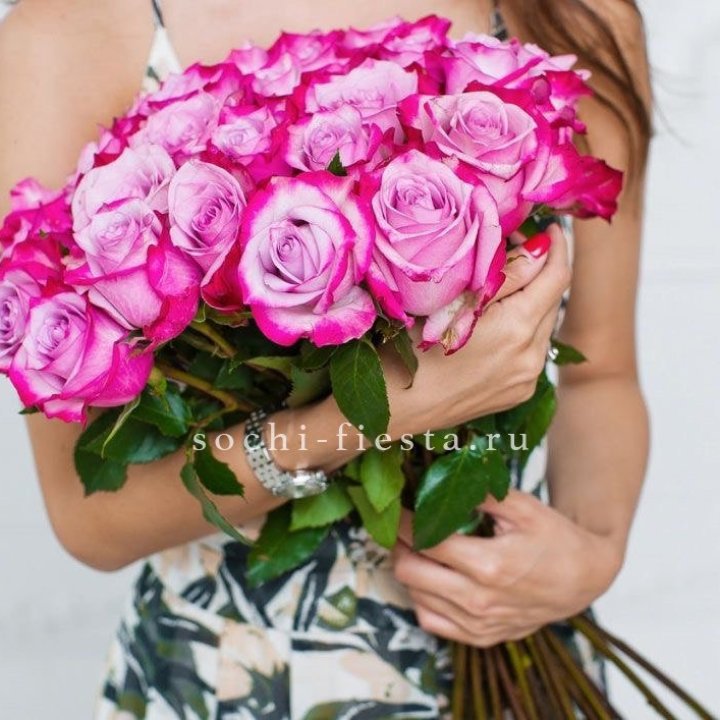 Букет высоких роз Ди перпел в Самаре