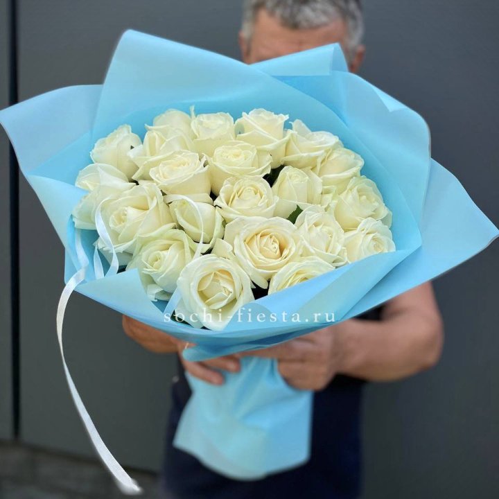 21 белая роза в Самаре