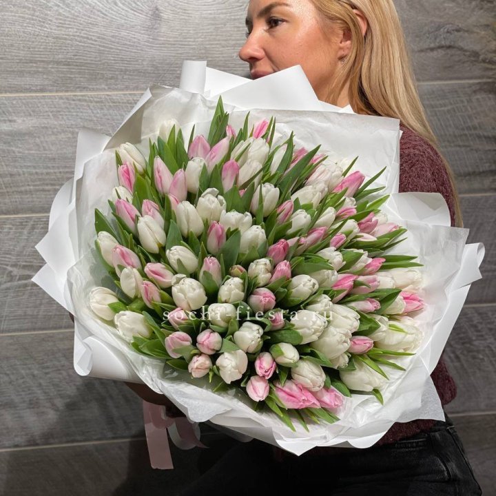 101 тюльпан нежный микс в Самаре