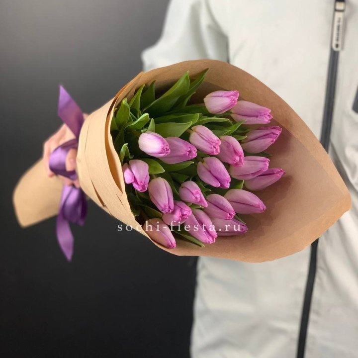 19 розовых  тюльпанов в Самаре