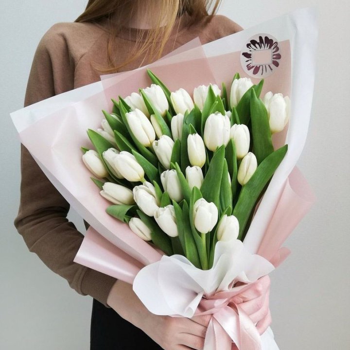 Букет белых тюльпанов "Моника" в Самаре