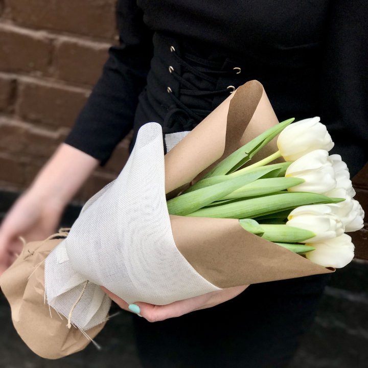 Букет белых тюльпанов в Самаре