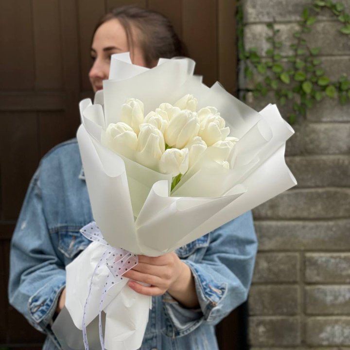 Букет белоснежных тюльпанов в Самаре